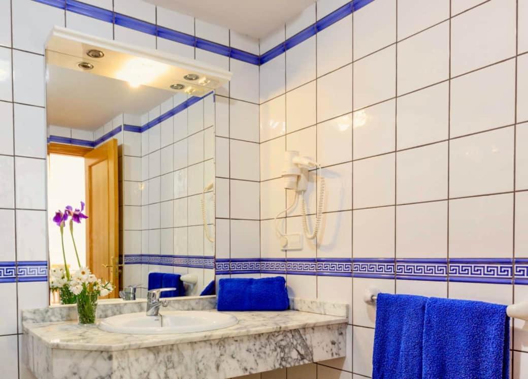 Ferienwohnung Apartamento Sa Varadero 2D Vista Mare Laterale Es Pujols Exterior foto